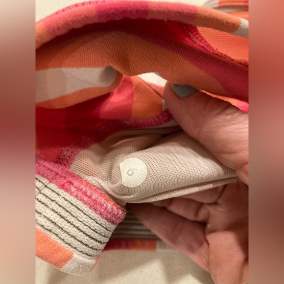Lululemon flow Y bra size 6 striped pink, orange, white EUC - Picture 5 of 7